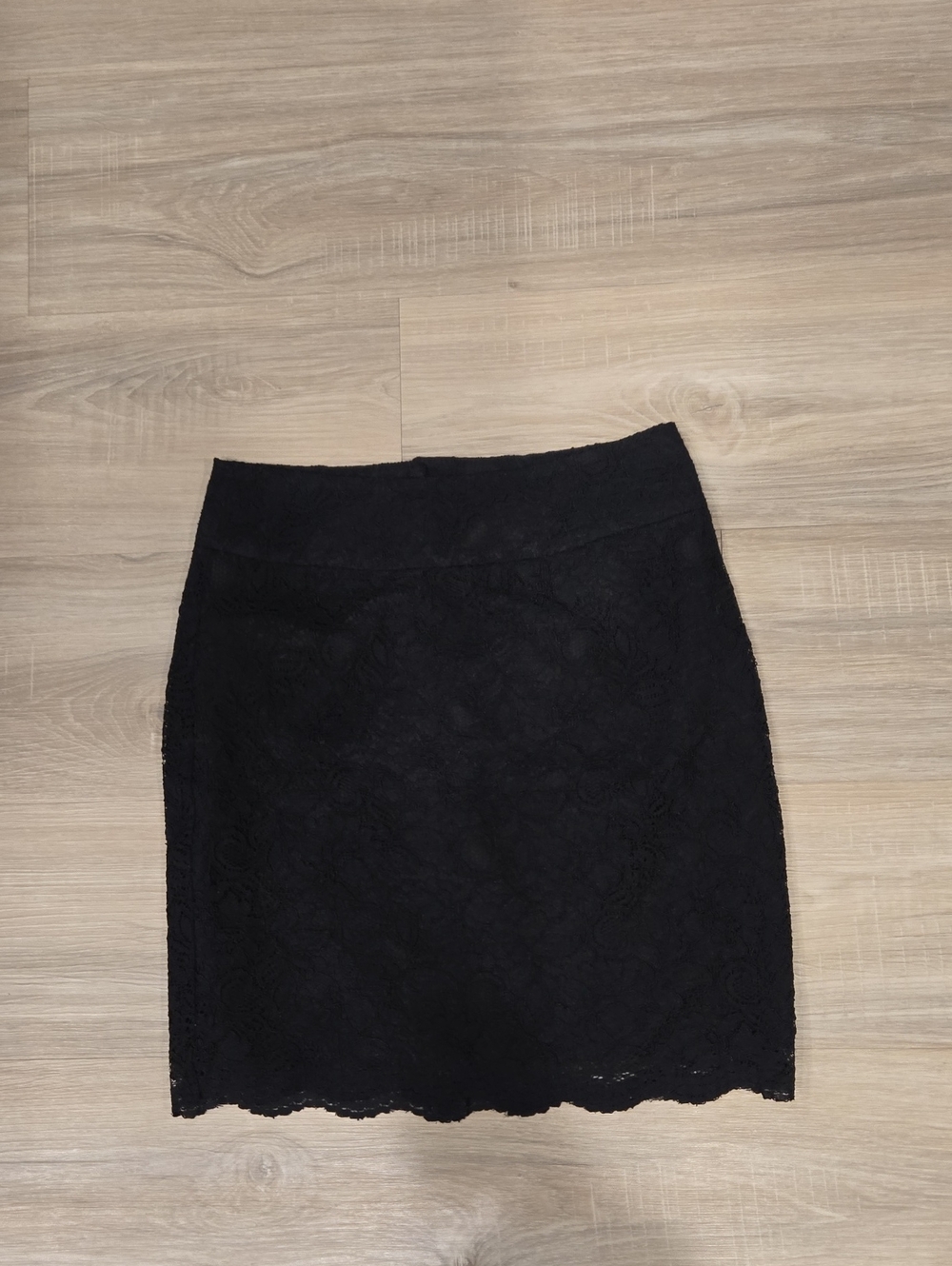 Banana Republic Black Lace Pencil Skirt